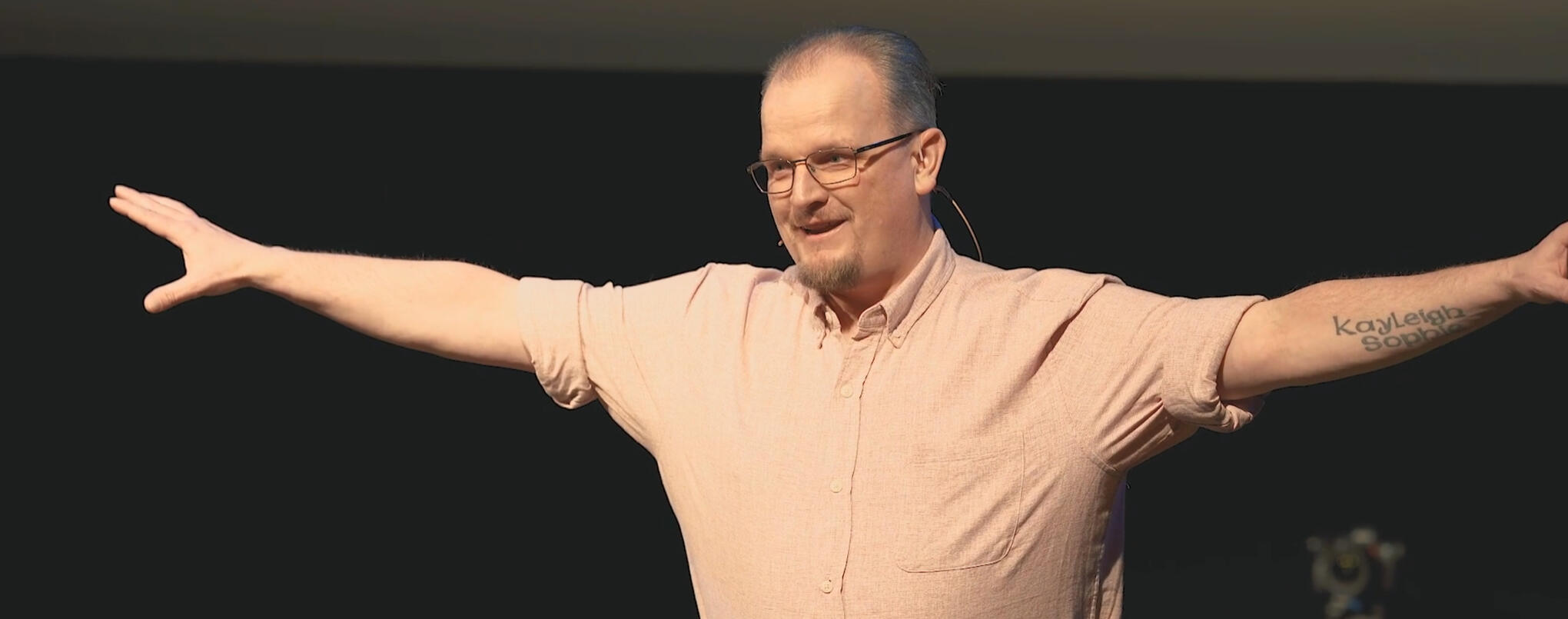 Stuart Wedge Profile 3 Stuart Wedge Profile